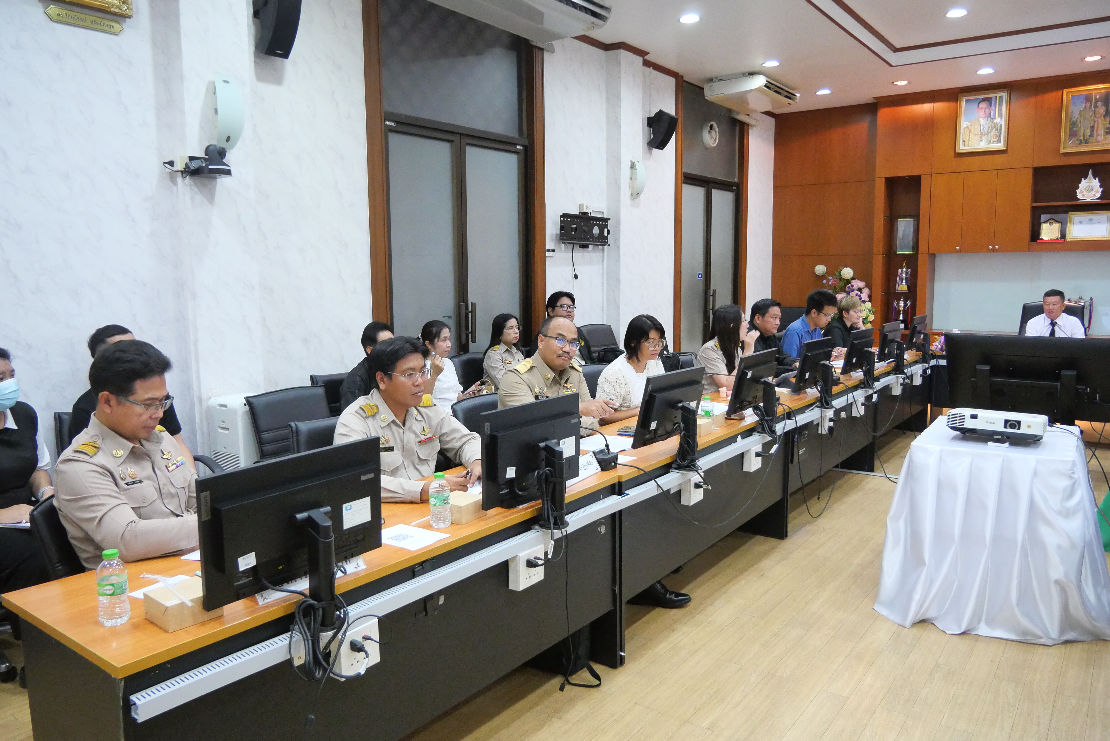 title - ประชุมคณะทำงานจัดวางระบบควบคุมภายใน และบริหารความเสี่ยงของสำนักงานการปฏิรูปที่ดินเพื่อเกษตรกรรม ครั้งที่&nbsp;2/2569 พร้อมประชุมผ่านระบบออนไลน์&nbsp;GDCC Space Plus